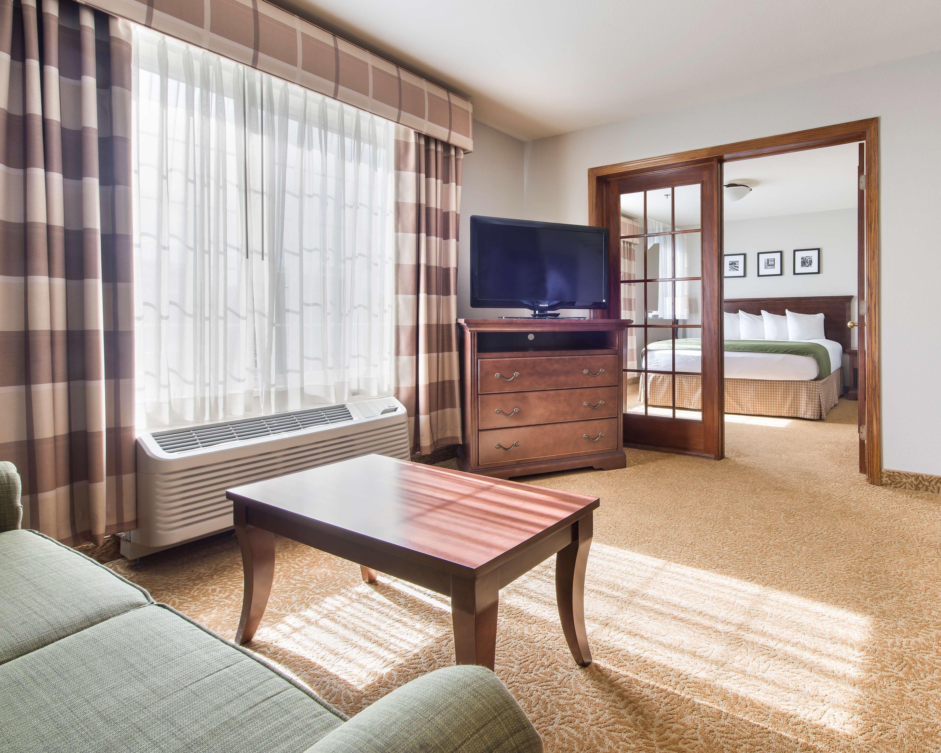 Country Inn & Suites By Radisson, Greeley, Co Εξωτερικό φωτογραφία