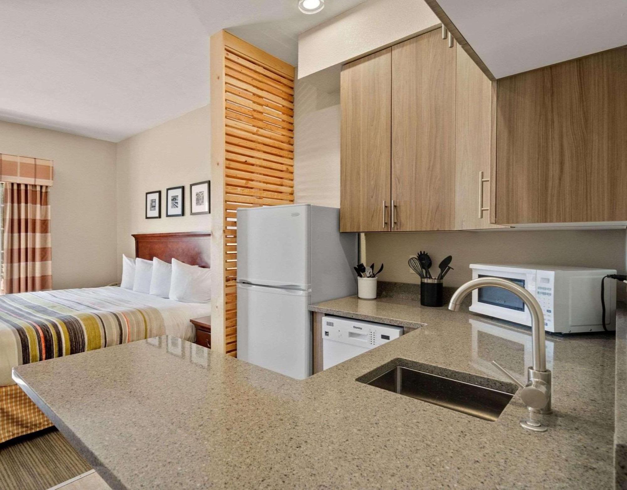 Country Inn & Suites By Radisson, Greeley, Co Εξωτερικό φωτογραφία